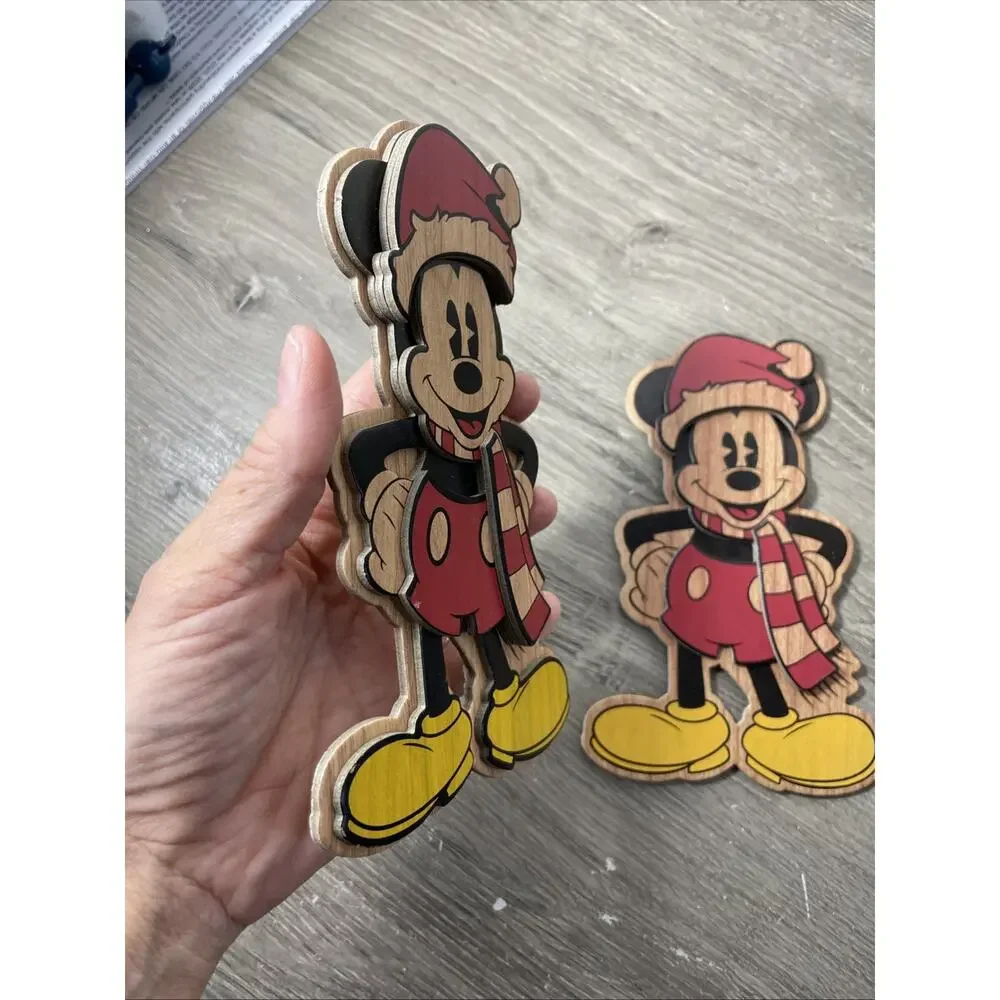 Mickey Mouse Hallmark Signature Disney Collectable Wooden Image Set Of 2